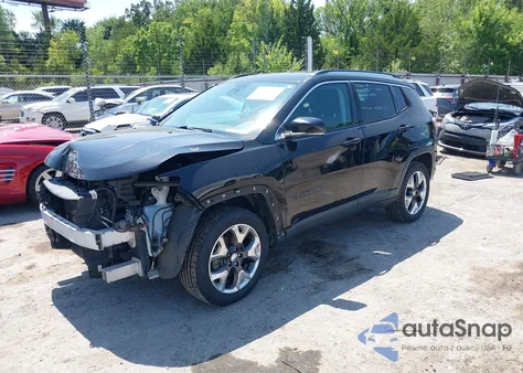 2018 Jeep Compass Limited 4X4 z USA, uszkodzony, nr VIN 3C4NJDCB3JT332705
